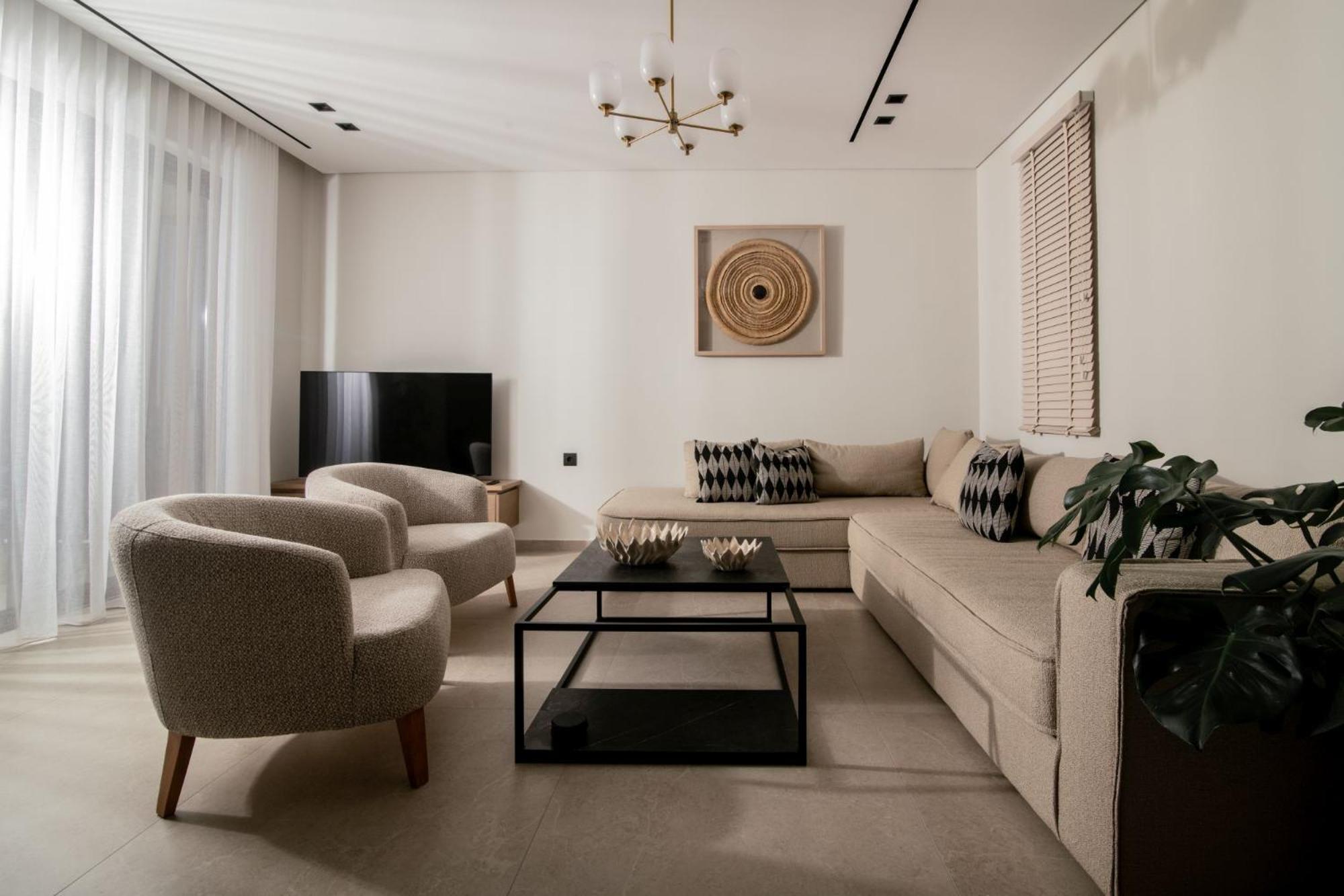 Eran Luxury With Private Pool & Sea Views, By Zantewize Villa