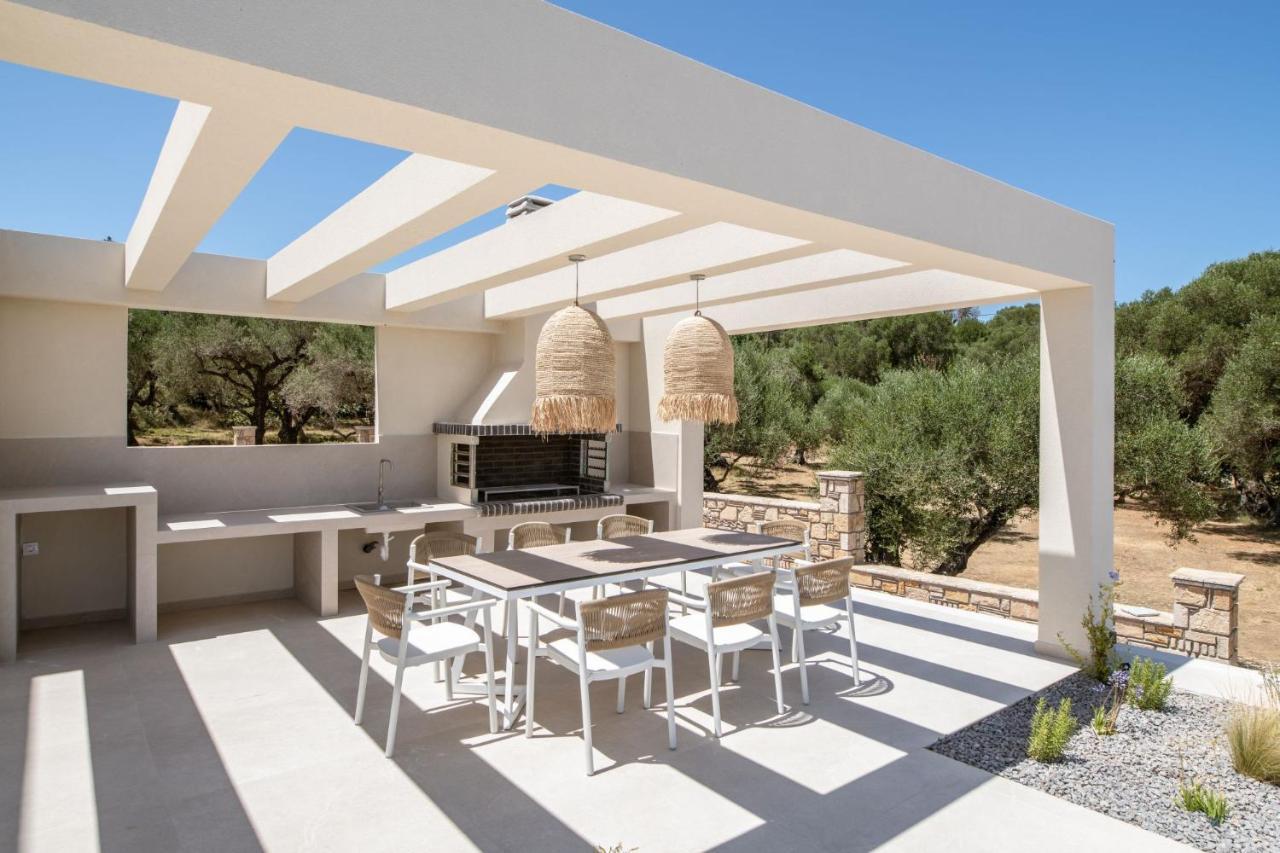 Villa Eran Luxury With Private Pool & Sea Views, By Zantewize
