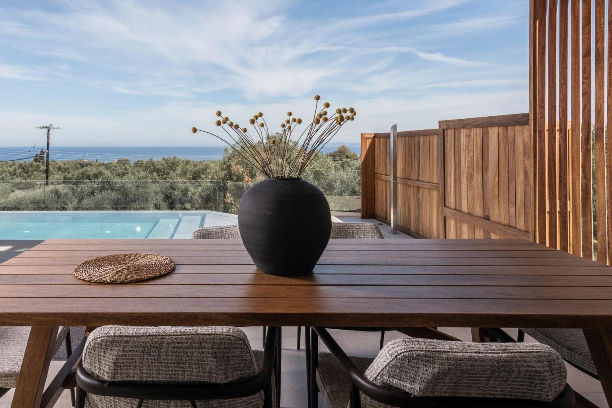 Villa Eran Luxury With Private Pool & Sea Views, By Zantewize Akrotiri (Zakynthos)
